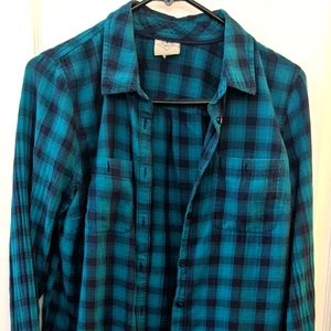 Ladies plaid button down shirt